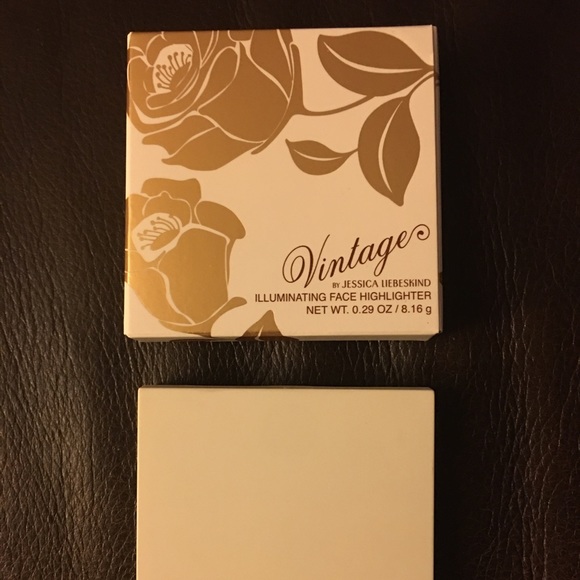 Vintage: Highlighter in Rose Gold 0.29oz/8.16g NEW - Picture 3 of 6